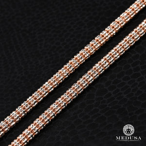 Ice chain outlet