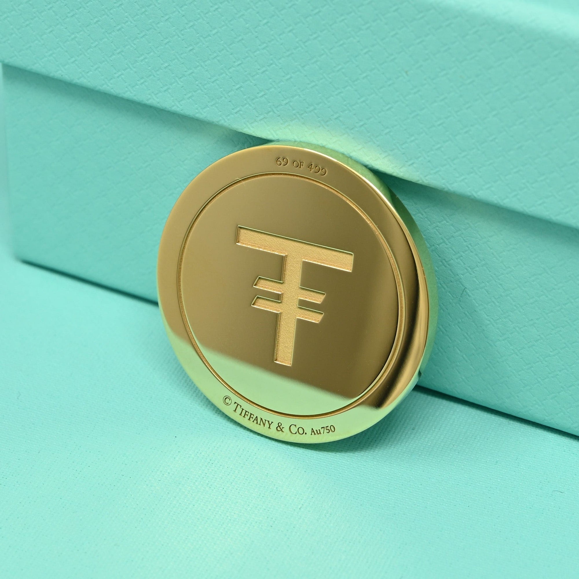 Tiffany & Co. | Jeton en Or 18-Karat One TiffCoin | Edition 69 of 499 | Tiffany & Co. Or Jaune